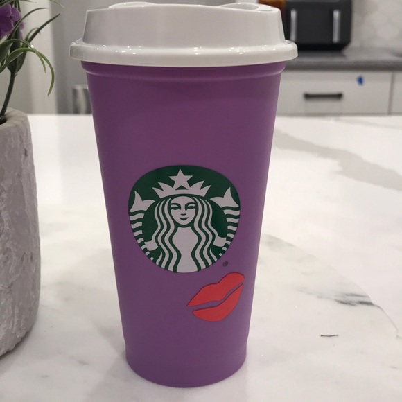 Starbucks purple reusable cup- Valentines 2021 - Picture 2 of 5